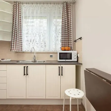 Cosy With Balcony In By Renters Gdansk