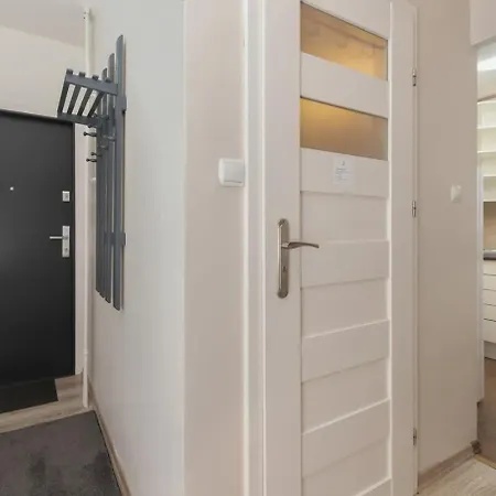 Cosy With Balcony In By Renters Gdansk