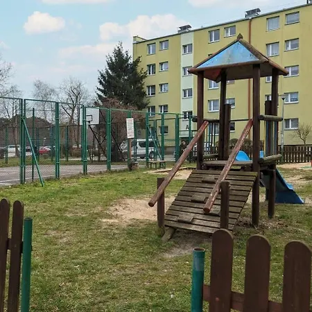 Cosy With Balcony In By Renters 格但斯克