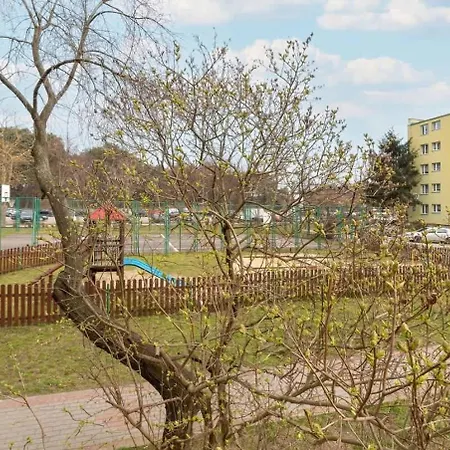 شقة Cosy With Balcony In By Renters