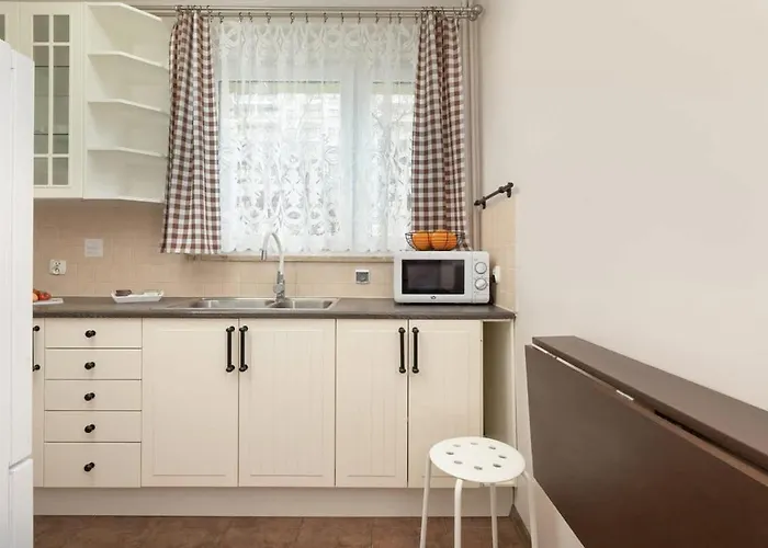 Cosy With Balcony In By Renters Gdańsk