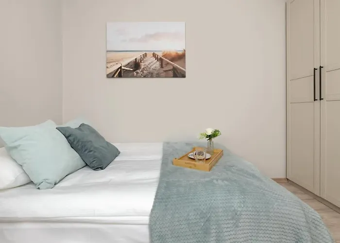 Cosy With Balcony In By Renters Appartement Gdańsk